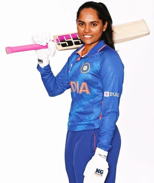 Sabbhineni meghana : wiki , bio ,net worth, wpl 2024 , stats